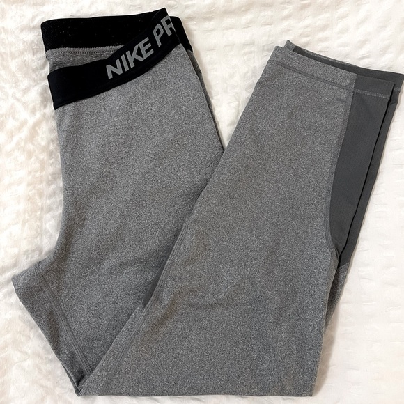 Nike pro cropped leggings grey size S - Picture 1 of 4